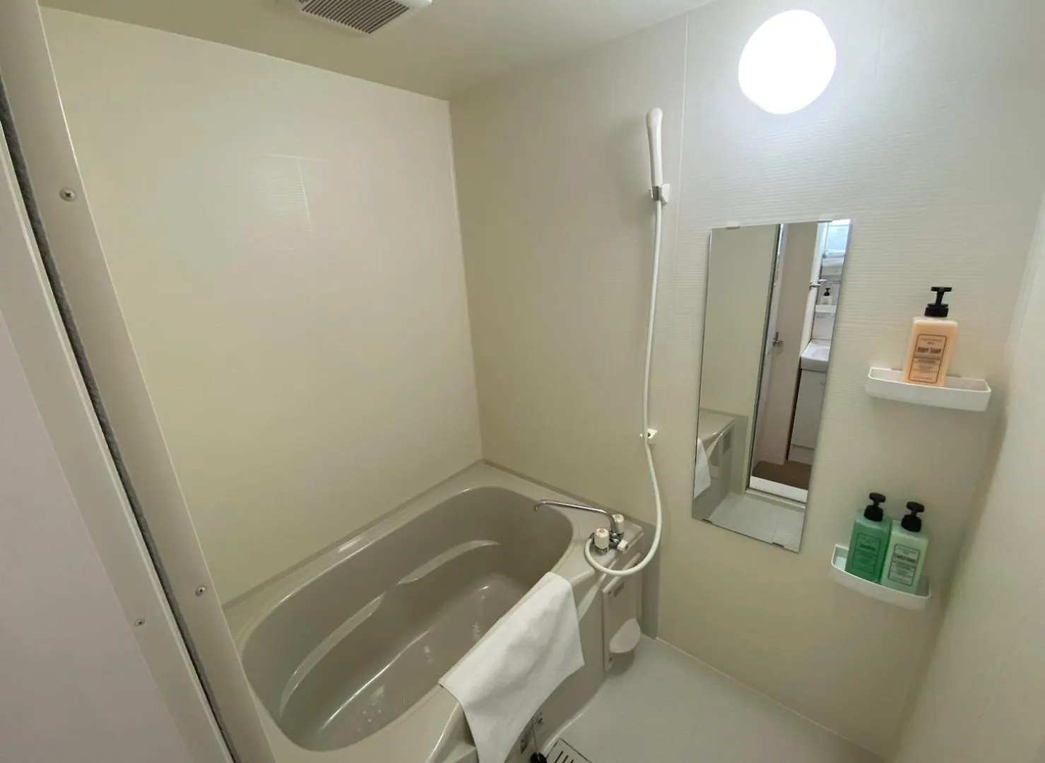 Mezame Kyoto Aparthotel 0*,  Giappone